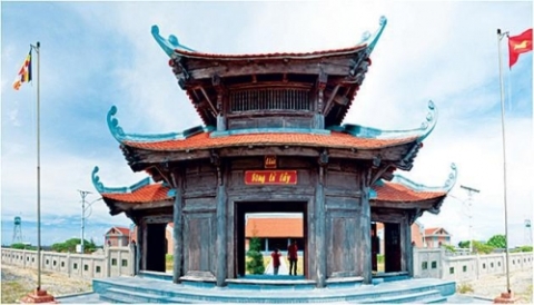Pagodas on the Spratly Archipelago